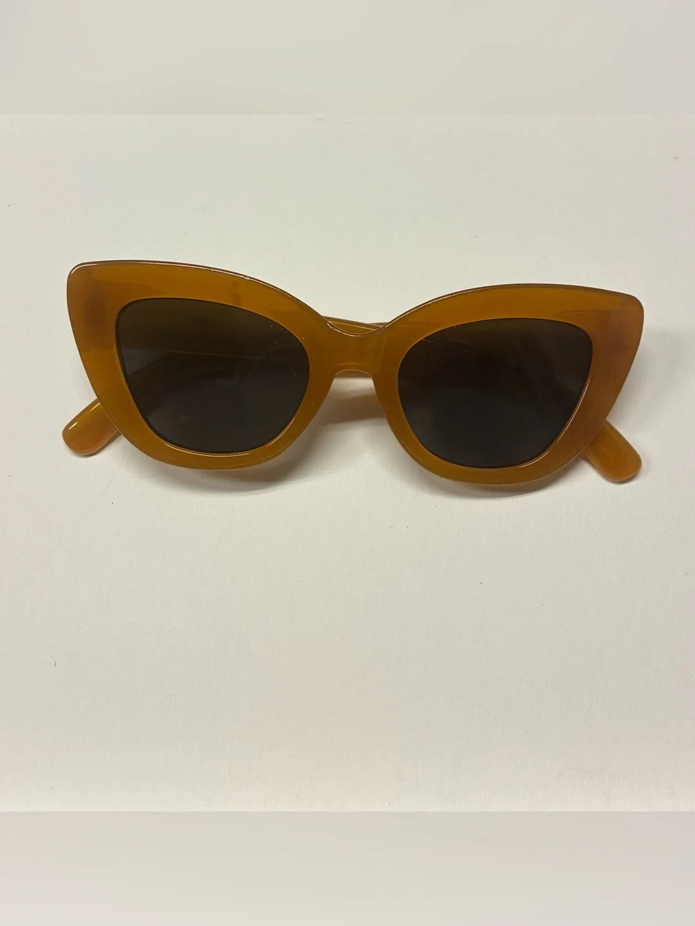 NWOT. Zara Kids Light Brown Cat Eye Sunglasses with Translucent Frames.